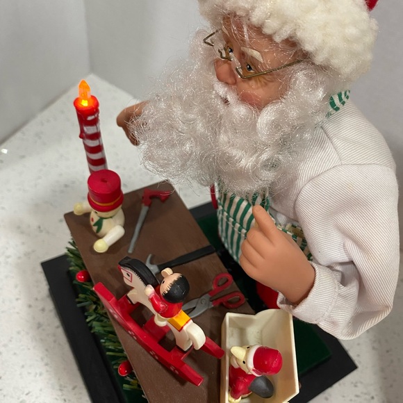 Vintage 1993 Santa’s Workshop Lighted Musical by Holiday Creations - Picture 11 of 14